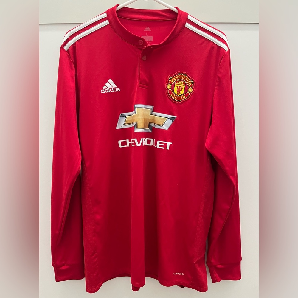 Authentic Manchester United 2017/18 Home Jersey